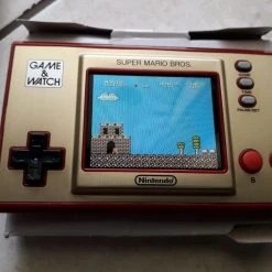 Vendora GAME WATCH BOXED