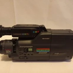 Vendora ΒΙΝΤΕΟΚΑΜΕΡΑ SHARP VL-C7950 VHSC PAL QUICK ZOOM 12 COLOR VIEWFINDER (ΑΠΟ ΑΓΓΛΙΑ)