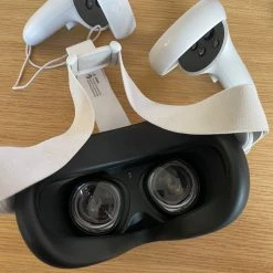 Vendora Meta Quest 2 - 128GB -vintage object shop 0eab407fdd2aa135d59d0a3070fb9a04f9f1f84e xl