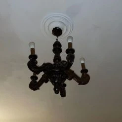 Vendora Σετ επίπλων σκαλιστά σκυριανά. (Τραπεζαρία,Μπουφές,Βιτρίνα,Τραπεζάκι,Καρέκλες,Πολυθρόνες,Φωτιστικό οροφής) -vintage object shop 109b2b27011814959b9ec08cff4da3f61ba8aace xl