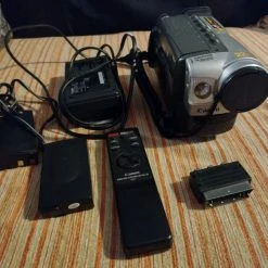 Vendora VINTAGE ΒΙΝΤΕΟΚΑΜΕΡΑ CANON UC 8000 -vintage object shop 13225d7de5c094e50b0fe545af94db5288806d0e xl