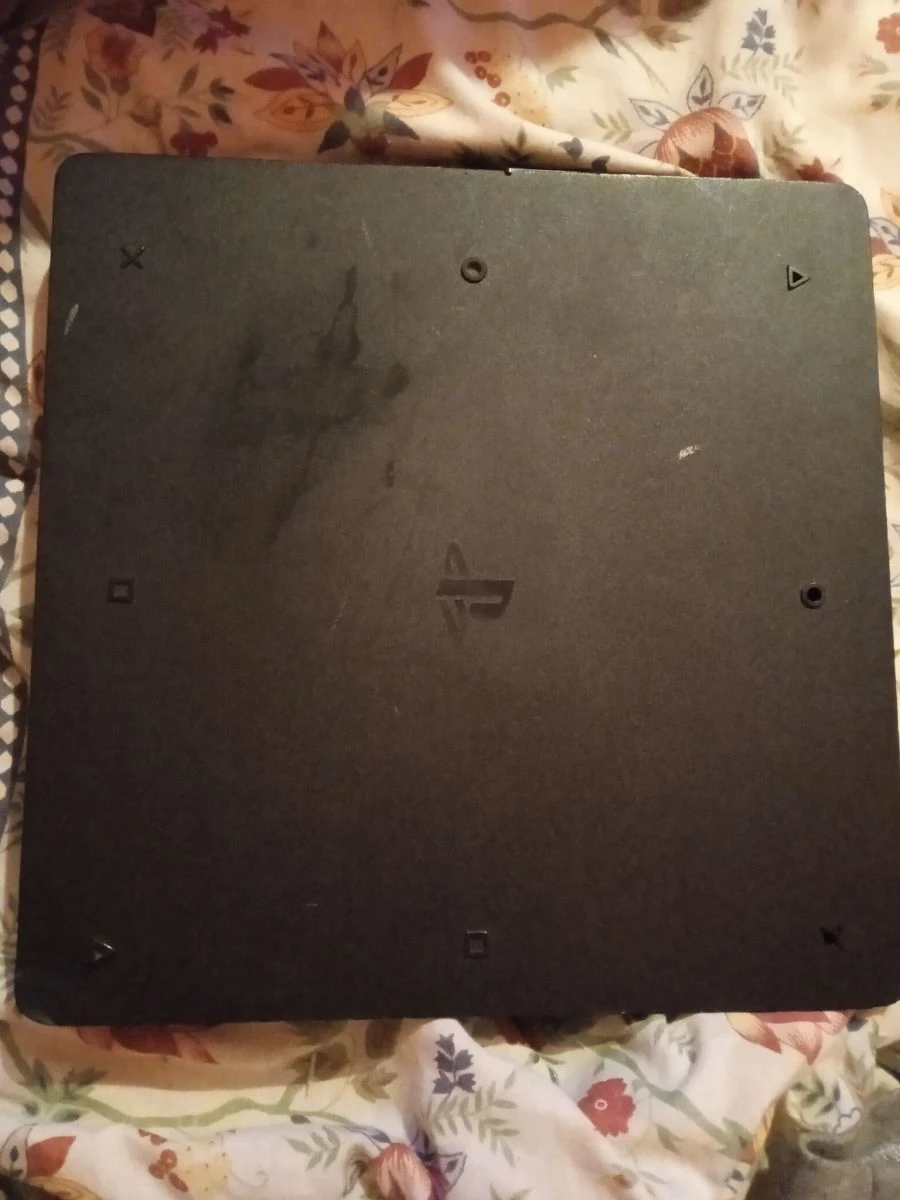 Vendora Ps4 μεταχειρισμένο χωρίς Control 3 Vendora Ps4 μεταχειρισμένο χωρίς Control