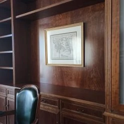 Vendora Σύνθετο βιβλιοθήκη καρυδιά. Γραφείο καρυδιά χειροποίητο και πολυθρόνα δερμάτινη. 8 Vendora Σύνθετο βιβλιοθήκη καρυδιά. Γραφείο καρυδιά χειροποίητο και πολυθρόνα δερμάτινη. -vintage object shop 1d6ba2238e80758e7cc50e633b7350cf9df5aa33 xl