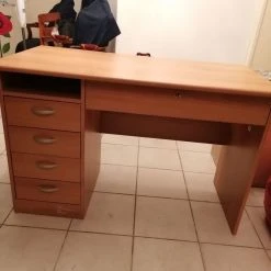 Vendora Γραφείο