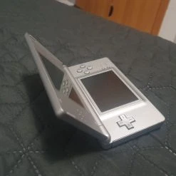 Vendora DSLite ασημί νέο κέλυφος Third Party 13 Vendora DSLite ασημί νέο κέλυφος Third Party -vintage object shop 20f50b5fa8197eb384eb3381df903b8792024196 xl