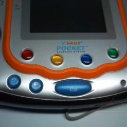 Vendora ΦΟΡΗΤΗ ΠΑΙΧΝΙΔΟΜΗΧΑΝΗ ΚΟΝΣΟΛΑ VTECH VSMILE 10 Vendora ΦΟΡΗΤΗ ΠΑΙΧΝΙΔΟΜΗΧΑΝΗ ΚΟΝΣΟΛΑ VTECH VSMILE -vintage object shop 21b0f0e919c525c5984f8eba33a585ddb7efc026 xl