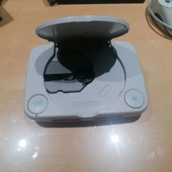 Vendora Playstation One -vintage object shop 233fe606efcb3c6852ed8e941aed756f5091113d xl