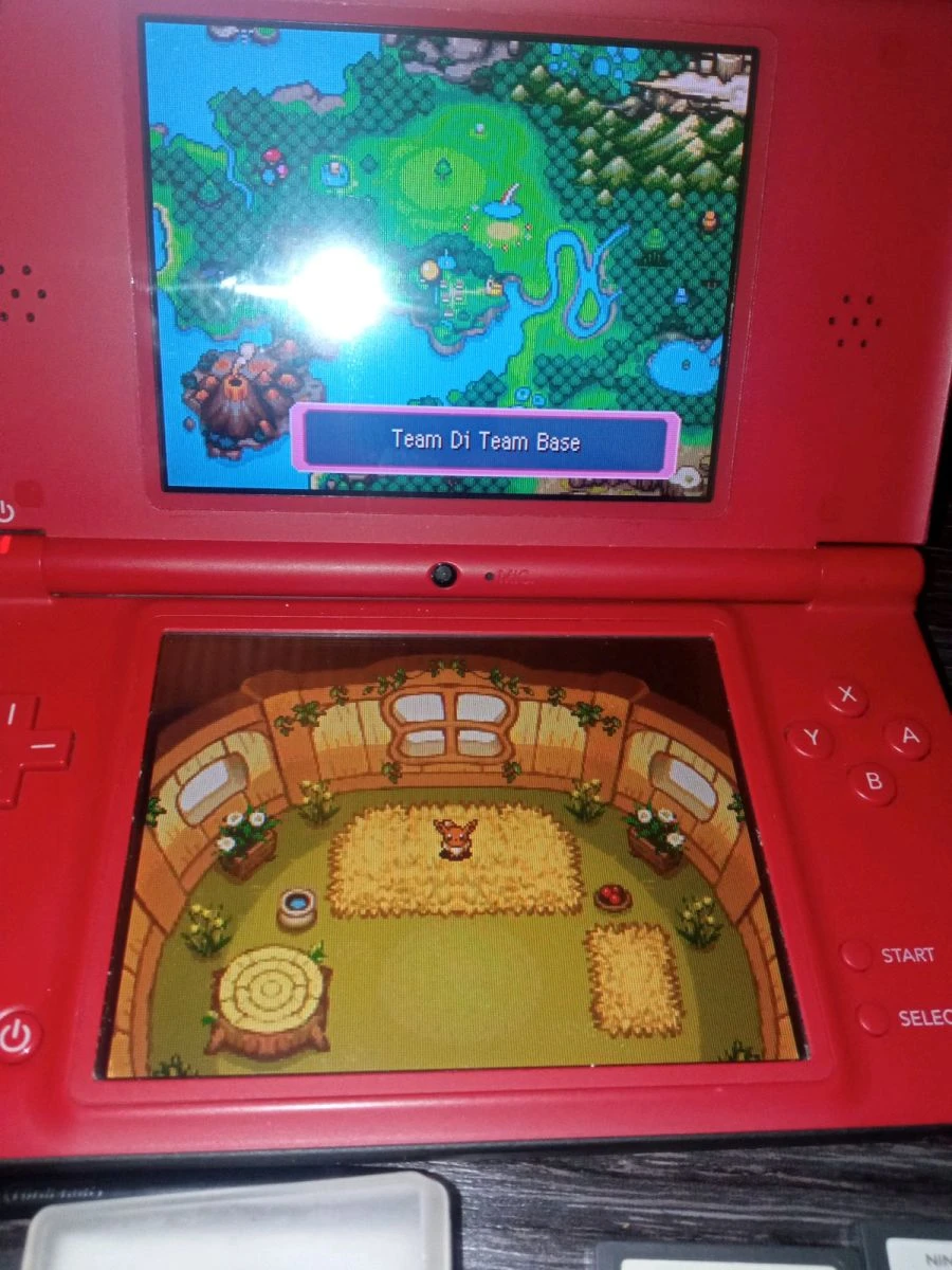 Vendora DsXL Mario όλο μαζί το πακέτο μαζί με τις Pokemon και όλα τα παιχνίδια αψογα!!! 4 Vendora DsXL Mario όλο μαζί το πακέτο μαζί με τις Pokemon και όλα τα παιχνίδια αψογα!!! - Image 2