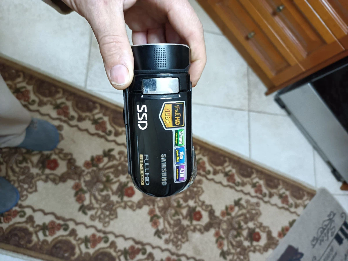 Vendora Βιντεοκάμερα SAMSUNG HMX-H104BP/PAL(16G) 11 Vendora Βιντεοκάμερα SAMSUNG HMX-H104BP/PAL(16G) - Image 9