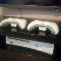 Vendora Xbox 360 -vintage object shop 33a1b139f55b7eed665045d6eede49860885650f xl