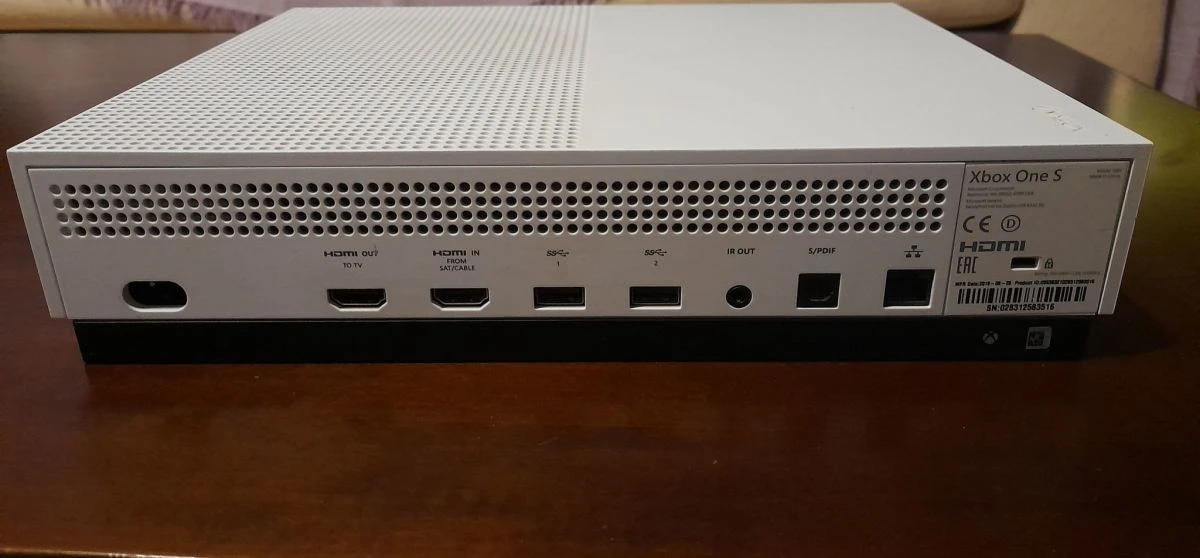 Vendora XBOX ONE S + 2 χειριστήρια 4 Vendora XBOX ONE S + 2 χειριστήρια - Image 2