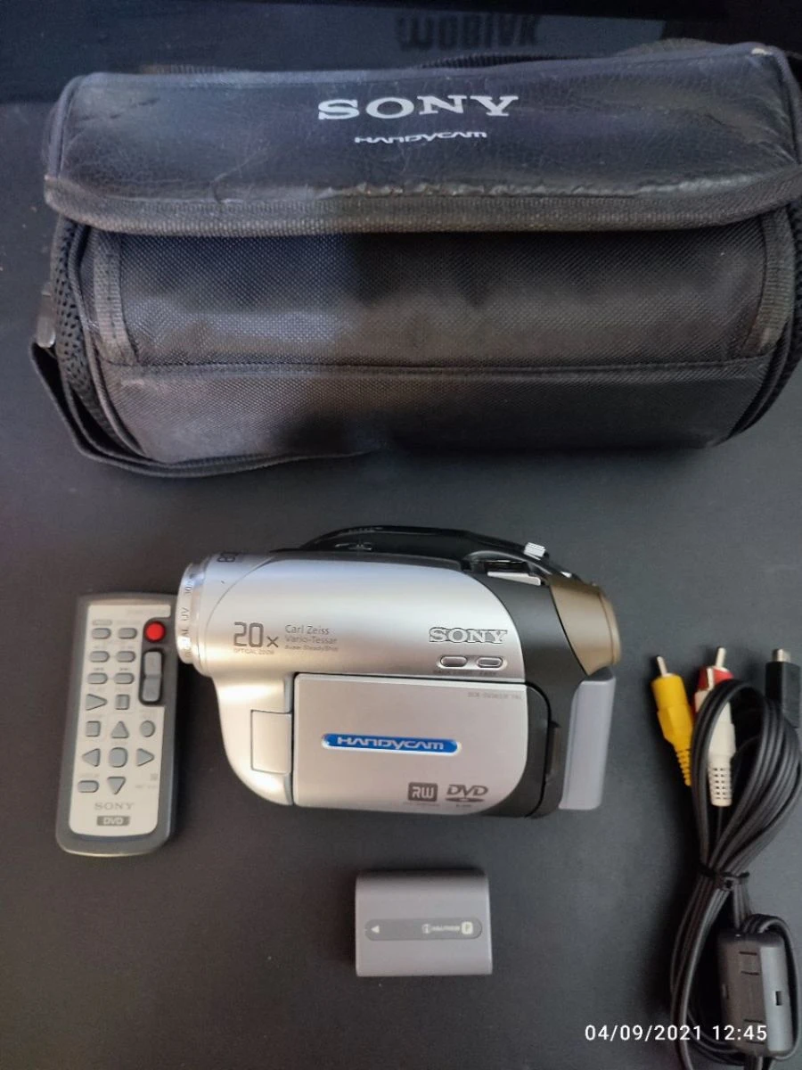 Vendora Sony DCR-DVD653E PAL DVD Camcorder 3 Vendora Sony DCR-DVD653E PAL DVD Camcorder