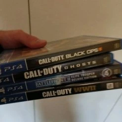 Vendora πωλείται Ps4 με 28 παιχνίδια κ ένα χειριστήριο Σιν εξωτερικός σκληρός δίσκος 500 Gb δεκτός κάθε έλεγχος -vintage object shop 3ab5b91c678827aa1cd1797107c9ac6f680b45b3 xl