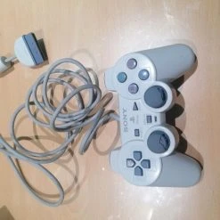 Vendora Playstation One -vintage object shop 3ac9d6f1c4773c15fdb27b409de2478e70b9e745 xl