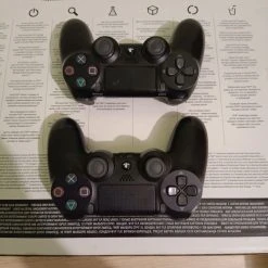 Vendora Sony PlayStation 4 Slim 500GB [Άριστη Κατάσταση] με 2 χειριστήρια,με όλα τα καλώδια και + 9 παιχνίδια -vintage object shop 3d6e4ba8dbf33137d387bb907e6b404aad41e872 xl