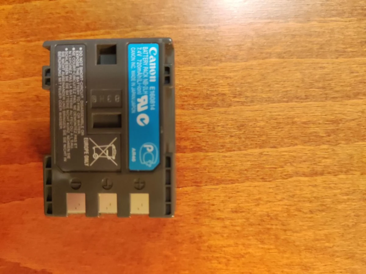 Vendora Βιντεοκαμερα Canon σε αριστη κατασταση 7 Vendora Βιντεοκαμερα Canon σε αριστη κατασταση - Image 5