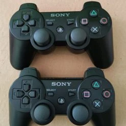 Vendora PlayStation 3 με 2 τηλεχειριστήρια και 10 παιχνίδια σε άριστη κατάσταση!!! 7 Vendora PlayStation 3 με 2 τηλεχειριστήρια και 10 παιχνίδια σε άριστη κατάσταση!!! -vintage object shop 52d80d908dcf47192d94b9e3347d0dc1121be92d xl