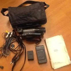 Vendora ΒΙΝΤΕΟΚΑΜΕΡΑ--PANASONICNV RSOE-- 22 Vendora ΒΙΝΤΕΟΚΑΜΕΡΑ--PANASONICNV RSOE-- -vintage object shop 5300f3c4893214362cc77bf56841763510116ca6 xl