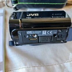 Vendora Βιντεοκάμερα JVC Everio GZ-MG465 BE, σκληρού δίσκου 60GBκαι 32X OPTICAL ZOOM. Με τηλεχειριστήριο , θήκη, βιβλίο οδηγιών και όλα τα παρελκόμενα. Αγοράστηκε το 2011. Άριστη λειτουργία 18 Vendora Βιντεοκάμερα JVC Everio GZ-MG465 BE, σκληρού δίσκου 60GBκαι 32X OPTICAL ZOOM. Με τηλεχειριστήριο , θήκη, βιβλίο οδηγιών και όλα τα παρελκόμενα. Αγοράστηκε το 2011. Άριστη λειτουργία -vintage object shop 5624456c9c2344c2338e9cdb761f33cdd6da093f xl
