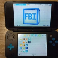 Vendora NEW 2DS XL με 100 παιχνιδια! Αθηνα ή Πατρα για χερι με χερι ή αποστολη ΔΩΡΕΑΝ