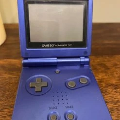 Vendora Gameboy και Κασέτες -vintage object shop 5808e0d5f8b0278cfa3ecc46c2964e782ecae74c xl