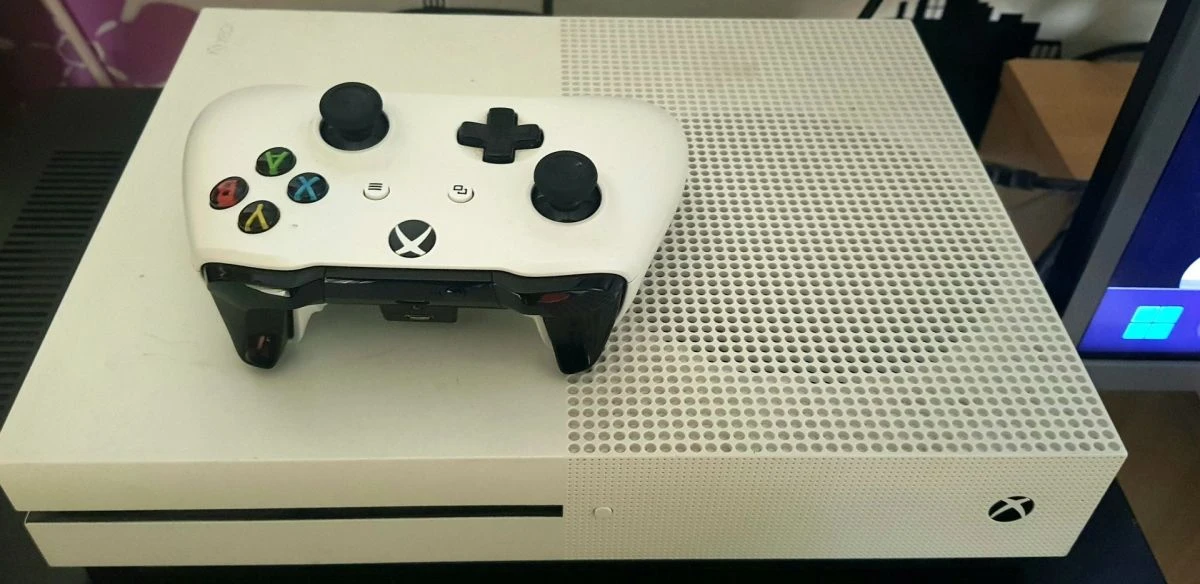 Vendora Xbox One S 3 Vendora Xbox One S