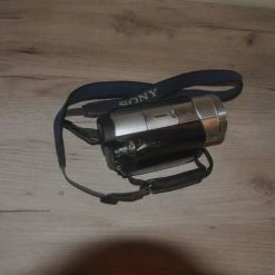 Vendora SONY HANDYCAM FULL HD 1080i 15 Vendora SONY HANDYCAM FULL HD 1080i -vintage object shop 59361b6d160f24a42def6119e9abef9e6321670b xl