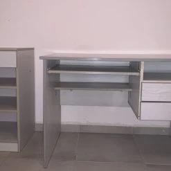 Vendora Πωλούνται Έπιπλα