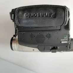 Vendora ΜΙΝΙ VIDEO CAMERA PANASONIC NV DS33. WITH FULL EXTRA ACCESORIES. VINTAGE! ΣΕ ΚΑΤΑΣΤΑΣΗ ΠΛΗΡΟΥΣ ΛΕΙΤΟΥΡΓΙΑΣ. -vintage object shop 5b4d40fed778aad46387877258aef516f3197223 xl