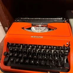 Εξώφυλλο -vintage object shop 5c1b468a7fc9109a8e382320b3e20035baeae877 xl