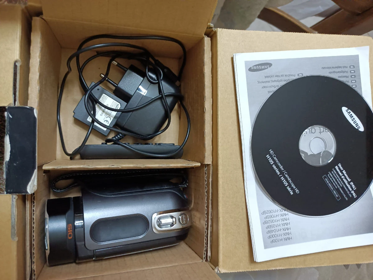 Vendora Βιντεοκάμερα SAMSUNG HMX-H104BP/PAL(16G) 12 Vendora Βιντεοκάμερα SAMSUNG HMX-H104BP/PAL(16G) - Image 10