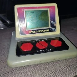 Vendora SPACE INVADER TABLE TOP ELECTRONIC VIDEO GAME LCD SCREEN MIP WORKS -vintage object shop 60817bac87b7f39365101e90baab628e8dab2e5c xl