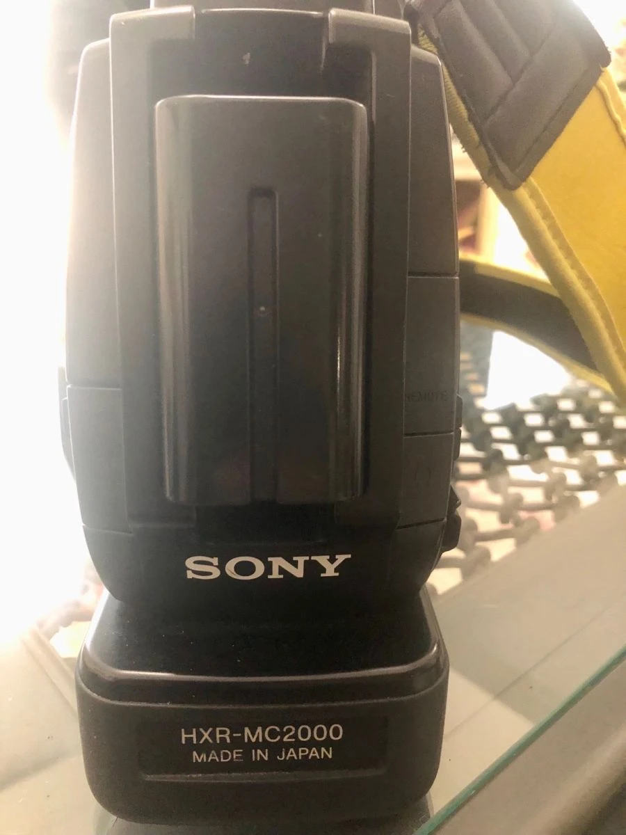 Vendora βιντεοκάμερα Sony Mc2000 σε άριστη κατάσταση 400 Euro δώρο φώτα η προβολακια και τρίποδας 13 Vendora βιντεοκάμερα Sony Mc2000 σε άριστη κατάσταση 400 Euro δώρο φώτα η προβολακια και τρίποδας - Image 11