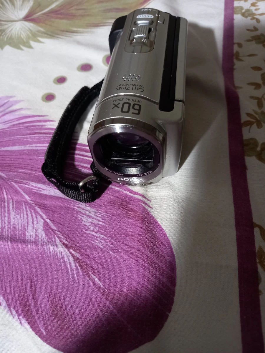 Vendora ΠΤΩΣΗ ΤΙΜΗΣ 21/9:SONY HANDYCAM 60XOPTICAL ZOOM,ΔΩΡΟ OLYMPUS DIGITAL CAMERA 3 Vendora ΠΤΩΣΗ ΤΙΜΗΣ 21/9:SONY HANDYCAM 60XOPTICAL ZOOM,ΔΩΡΟ OLYMPUS DIGITAL CAMERA