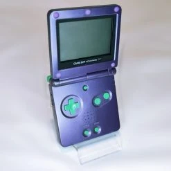 Vendora Gameboy Advance Sp Purple Edition Gesto_official -vintage object shop 659befa9f06960bdd06b5d3b8bc85fb447ab44d5 xl