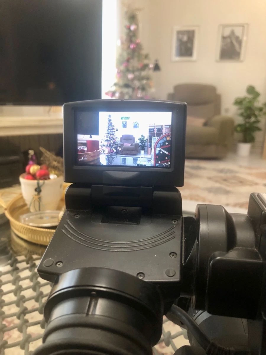 Vendora βιντεοκάμερα Sony Mc2000 σε άριστη κατάσταση 400 Euro δώρο φώτα η προβολακια και τρίποδας 6 Vendora βιντεοκάμερα Sony Mc2000 σε άριστη κατάσταση 400 Euro δώρο φώτα η προβολακια και τρίποδας - Image 4