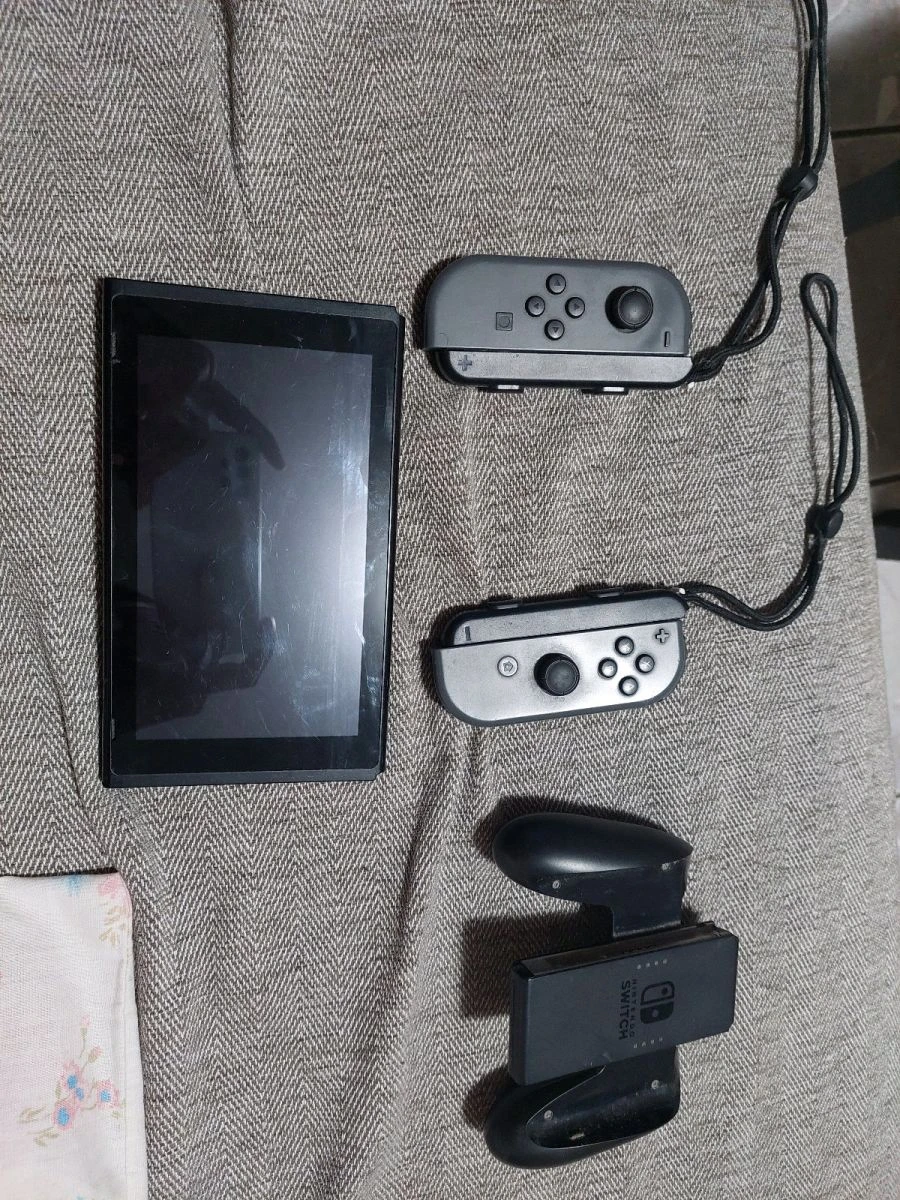 Vendora Nitendo Switch 32GB με περιφερειακά δωρο 10 Vendora Nitendo Switch 32GB με περιφερειακά δωρο - Image 8