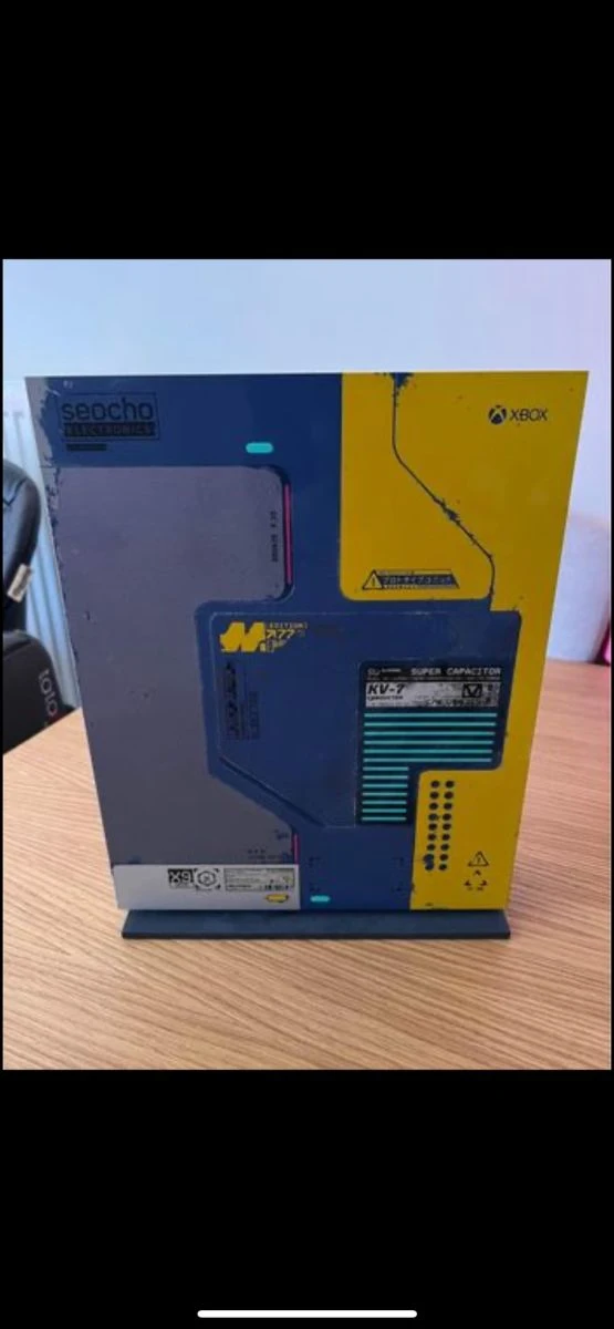 Vendora Xbox Cyberpunk Limited Edition 9 Vendora Xbox Cyberpunk Limited Edition - Image 7