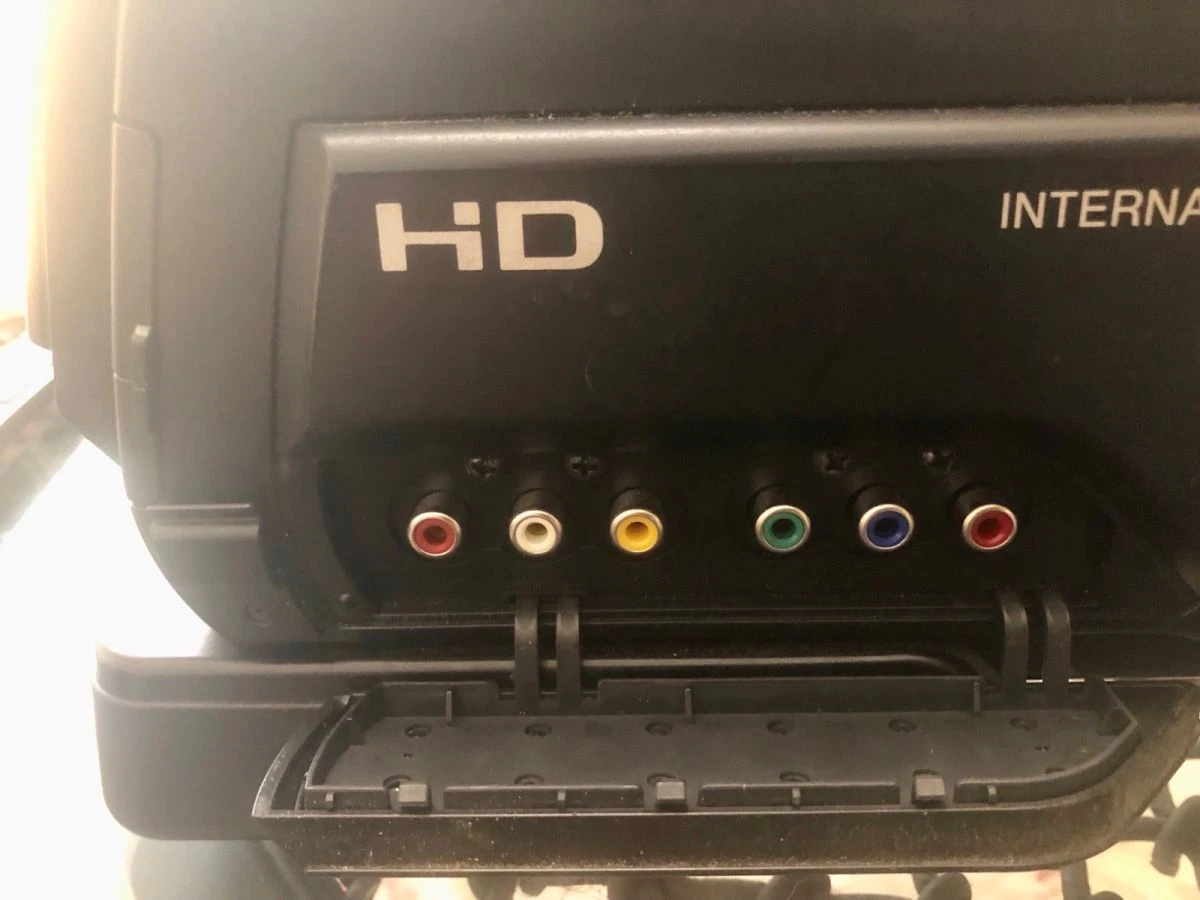 Vendora βιντεοκάμερα Sony Mc2000 σε άριστη κατάσταση 400 Euro δώρο φώτα η προβολακια και τρίποδας 11 Vendora βιντεοκάμερα Sony Mc2000 σε άριστη κατάσταση 400 Euro δώρο φώτα η προβολακια και τρίποδας - Image 9