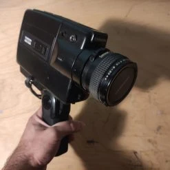 Vendora Κινηματογραφική μηχανη Super 8 .Chinon 40 SM XL /direct Sound. Με τη θηκη της, Σε αριστη κατασταση. 100. -vintage object shop 69a33b343e692cf345d832790595a69b051e1aab xl