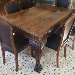 Vendora Τραπεζαρία, 6 καρέκλες, 2 πολυθρόνες. Πωλούνται ξεχωριστά και μπουφές, βιτρίνα, όλα με λεοντοπόδαρα .