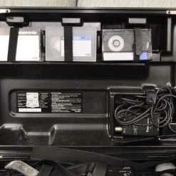 Vendora Πλήρης εξοπλισμός βιντεοκάμερας ‘’PANASONIC’’ για επαγγελματική χρήση σε άριστη κατάσταση (150 ευρώ) -vintage object shop 7ecf39134c02d09b3dd58fe7904fc5d02055c011 xl