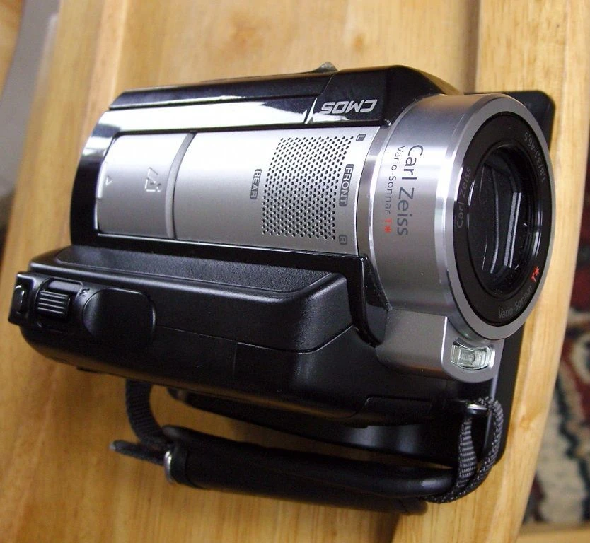 Vendora SONY HDR-SR10E Made In JAPAN 6 Vendora SONY HDR-SR10E Made In JAPAN - Image 4