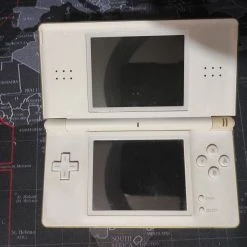 Vendora NINTENDO DS LITE -vintage object shop 87cda9f50d6ba9b9f100f2d9da12e612868a7e12 xl