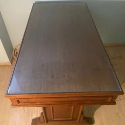 Vendora Γραφείο από καρυδιά σε άριστη κατάσταση με ασορτί καρέκλα 10 Vendora Γραφείο από καρυδιά σε άριστη κατάσταση με ασορτί καρέκλα -vintage object shop 886d61288a3c484b2cfaa56b42793d8203cf735e xl