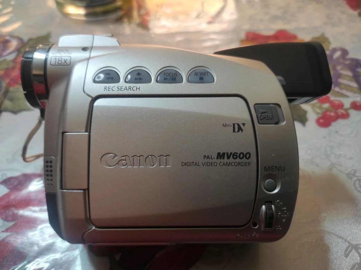 Vendora Canon DM-MV600 για ανταλλακτικά 3 Vendora Canon DM-MV600 για ανταλλακτικά