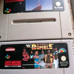 Vendora SNES ΚΟΝΣΌΛΑ ΜΕ 4 ΠΑΙΧΝΙΔΙΑ Κ ΕΝΑ ΧΕΙΡΙΣΤΉΡΙΟ ΚΑΙ ΚΑΛΏΔΙΟ ΓΙΑ ΣΎΝΔΕΣΗ ΜΕ ΤΗΝ ΤΗΛΕΌΡΑΣΗ ΠΛΗΡΩΣ ΛΕΙΤΟΥΡΓΙΚΌ -vintage object shop 964e082a57931b00dac4212fe2382b6f5d5614e5 xl