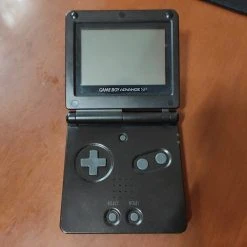 Vendora GameBoy Advance SP + Games 11 Vendora GameBoy Advance SP + Games -vintage object shop 9b04d690ec86c1ccb2dc72651574e7704557169a xl