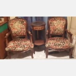 Vendora ΑΝΤΙΚΕΣ ΠΟΛΥΘΡΟΝΕΣ ΜΕ ΤΡΑΠΕΖΑΚΙ