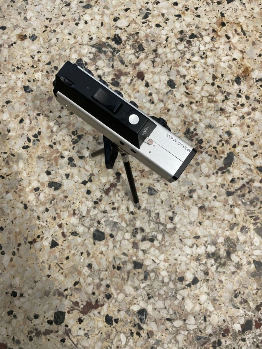 Vendora Movexoom 4000 Synchro Sound Super 8 Reflex Film Camera 4 Vendora Movexoom 4000 Synchro Sound Super 8 Reflex Film Camera - Image 2